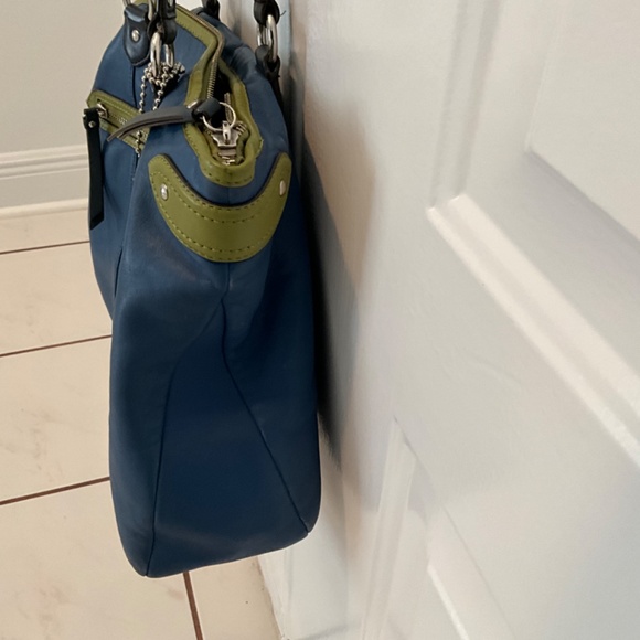 Coach shoulder bag blue/green - double coach tags - Picture 8 of 14